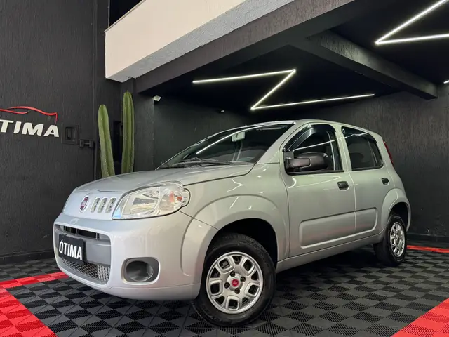Carro Fiat Uno 2015 Vivace 1.0 8V (Flex) 4p