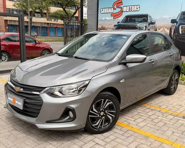 Carro Chevrolet Onix 2024 1.0