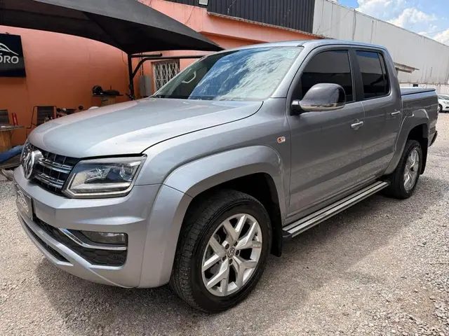 Carro Volkswagen Amarok 2023 Highline 3.0 CD 4x4 TDi (Aut)