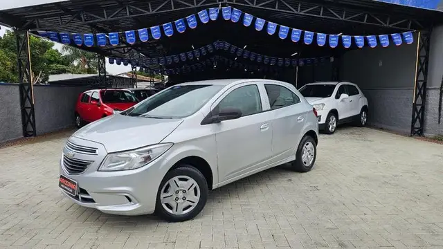 Carro Chevrolet Onix 2016 1.0 LT SPE/4