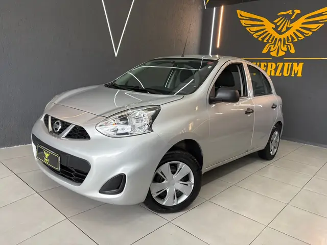 Carro Nissan March 2016 1.0 12V S (Flex)
