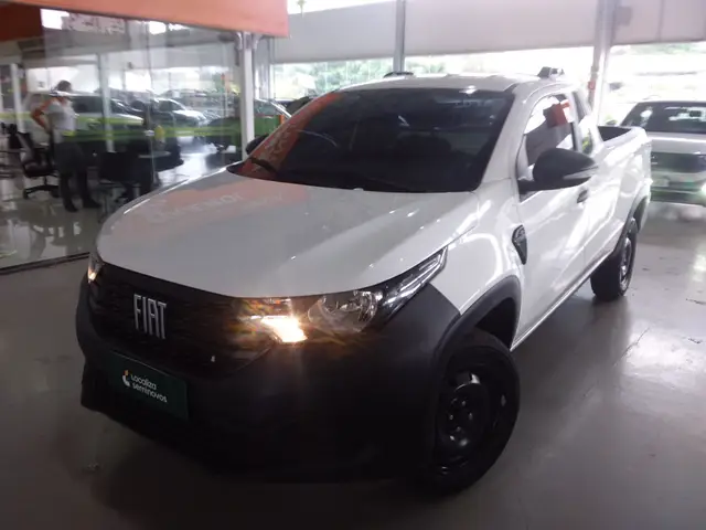 Carro Fiat Strada 2025 Endurance 1.3 Flex 8V CS