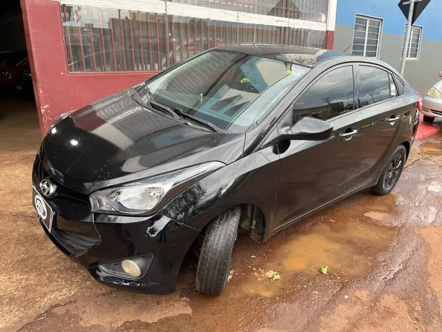 Carro Hyundai HB20S 2015 1.0 Comfort Plus (Flex)