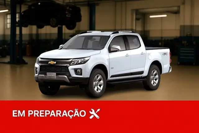 Carro Chevrolet S10 Cabine Simples 2020 S10 2.8 CTDi Chassi Cabine LS 4WD