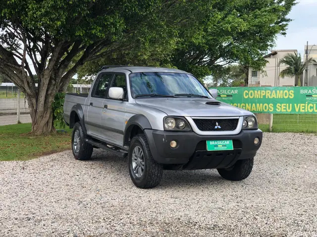 Carro Mitsubishi L200 Triton Outdoor 2008 L 200 Outdoor HPE 4x4 2.5 (cab. dupla)