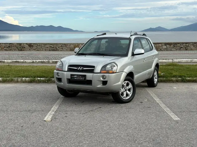 Carro Hyundai Tucson 2013 GL 2.0 16V