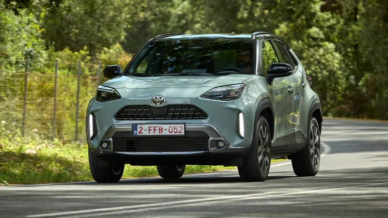 Toyota Yaris Cross ganha tração 4x4 com mesma receita de Avenger e Duster