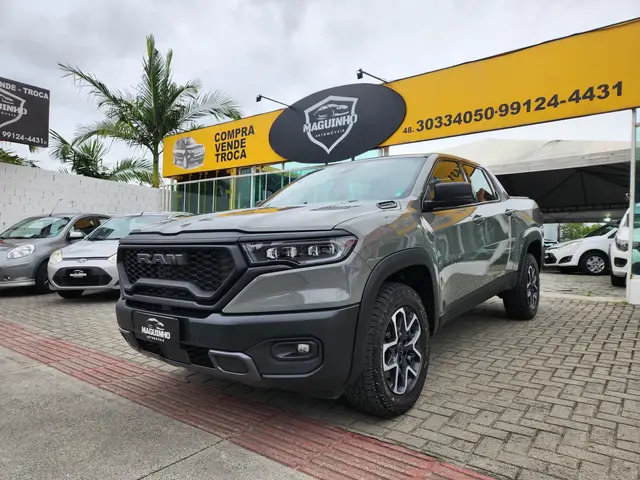 Carro Ram Rampage 2025 Rebel 2.2 Turbodiesel