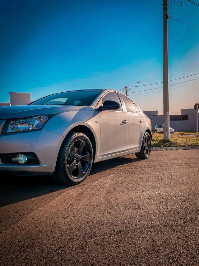 Carro Chevrolet Cruze 2012 LT 1.8 16V Ecotec (Flex)