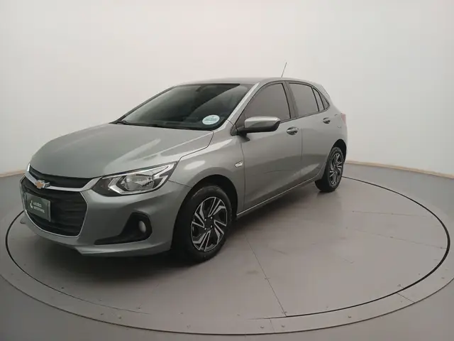Carro Chevrolet Onix Plus 2025 LT 1.0