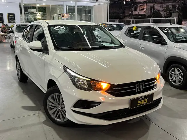 Carro Fiat Cronos 2024 Drive 1.3