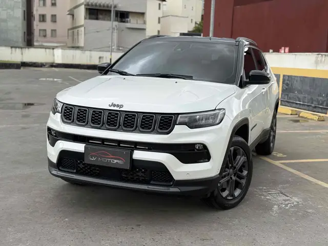 Carro Jeep Compass 2025 Longitude Night Eagle 1.3 (Aut) (Flex)