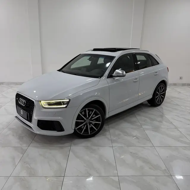 Carro Audi RS Q3 2015 2.5 TFSI S Tronic Quattro