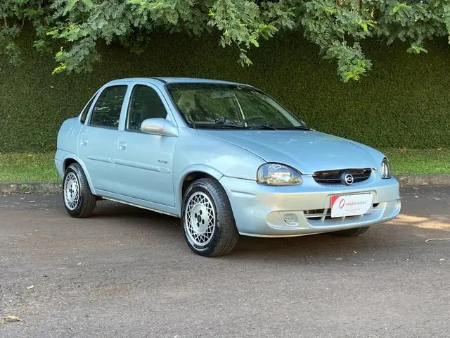 Carro Chevrolet Classic 2006 Corsa Sedan  Life 1.6