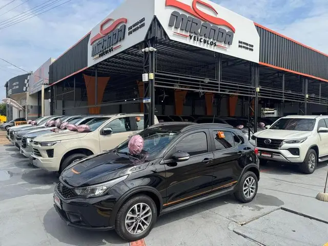 Carro Fiat Argo 2025 Trekking 1.3 (Aut.)