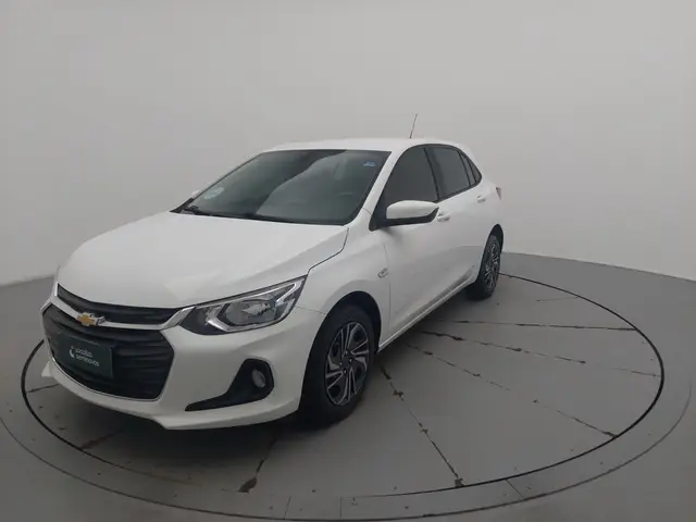 Carro Chevrolet Onix Plus 2024 LT 1.0