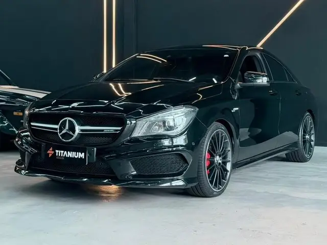 Carro Mercedes-Benz CLA 45 AMG 2015 4Matic DCT