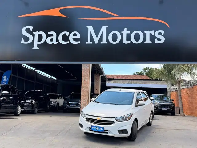 Carro Chevrolet Onix 2018 1.0 LT SPE/4