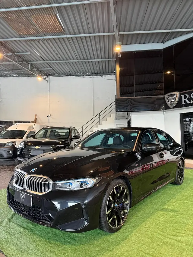 Carro BMW 320i 2025 M Sport 2.0 Turbo (Aut.)