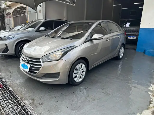 Carro Hyundai HB20S 2017 1.0 Comfort Plus Turbo (Flex)