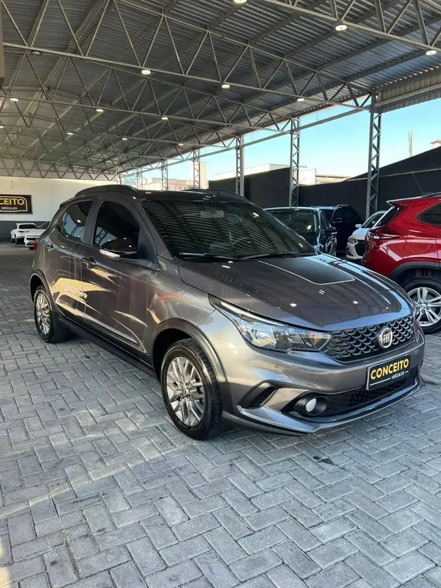 Carro Fiat Argo 2020 Trekking 1.3