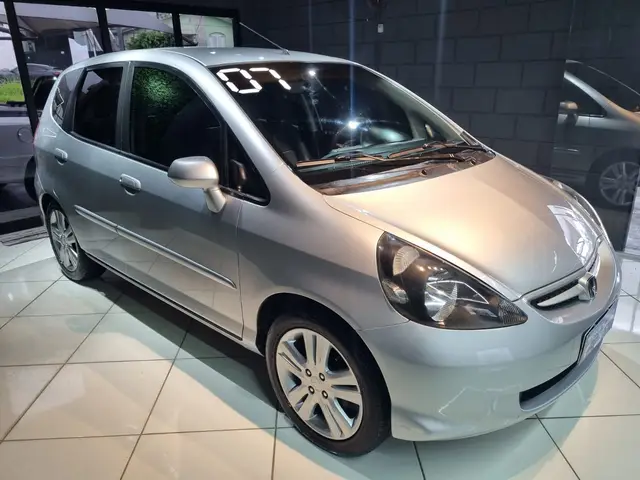 Carro Honda Fit 2007 LX 1.4