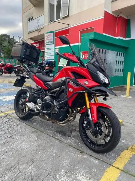 Moto Yamaha MT-09  2023 Tracer 900 GT