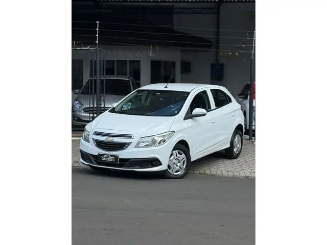 Carro Chevrolet Onix 2013 1.0 LT SPE/4