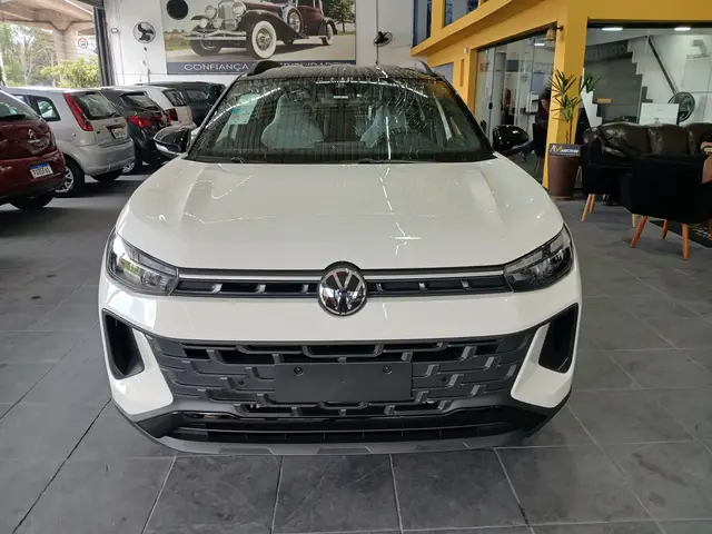 Carro Volkswagen Tera 2026 High