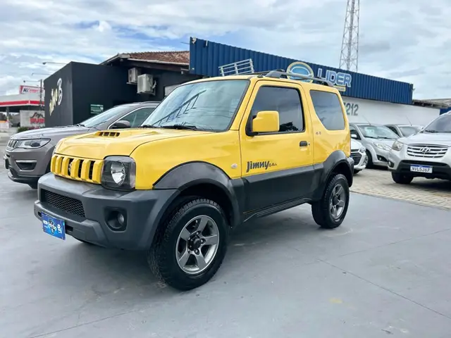 Carro Suzuki Jimny 2014 Jimny Wide - 4ALL 1.3 16V