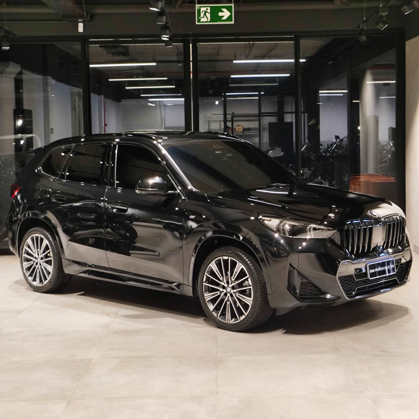 sDrive20i M Sport 2.0 Turbo (Aut.)