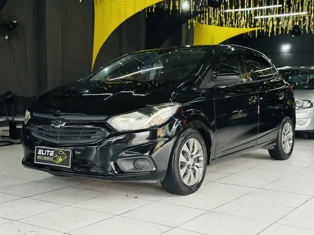 Carro Chevrolet Onix 2020 1.0 (Flex)