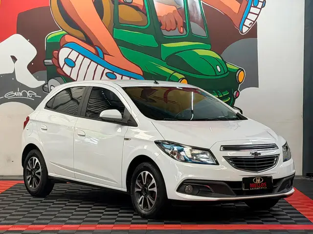 Carro Chevrolet Onix 2015 1.4 LTZ SPE/4