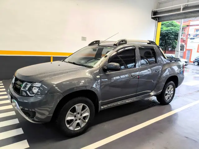 Carro Renault Duster Oroch 2019 2.0 16V Dynamique (Flex)