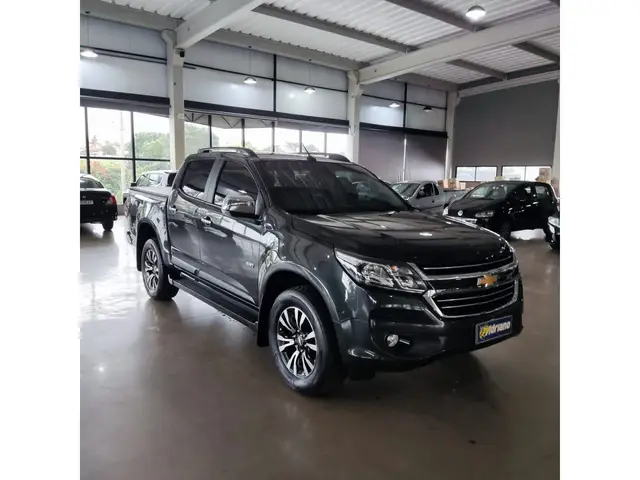 Carro Chevrolet S10 Cabine Dupla 2018 S10 2.5 ECOTEC SIDI LTZ 4WD (Cabine Dupla) (Aut)