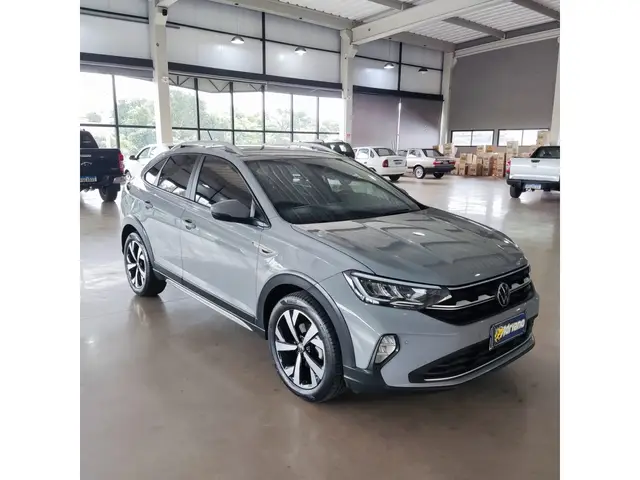 Carro Volkswagen Nivus 2023 Highline 200 TSI