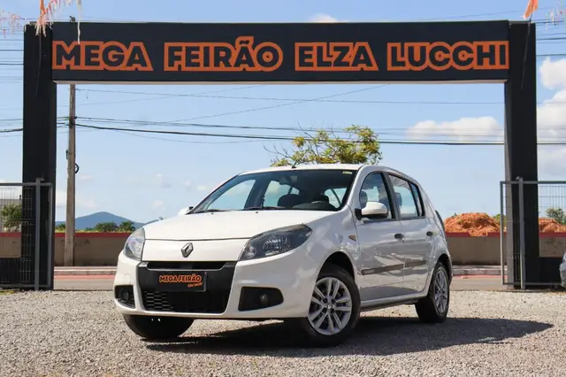 Carro Renault Sandero 2014 Expression 1.0 16V (flex)