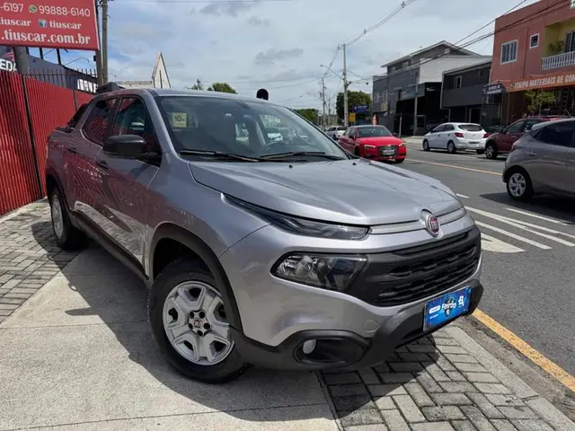 Carro Fiat Toro 2020 Endurance 1.8 MT5 FLEX 4P