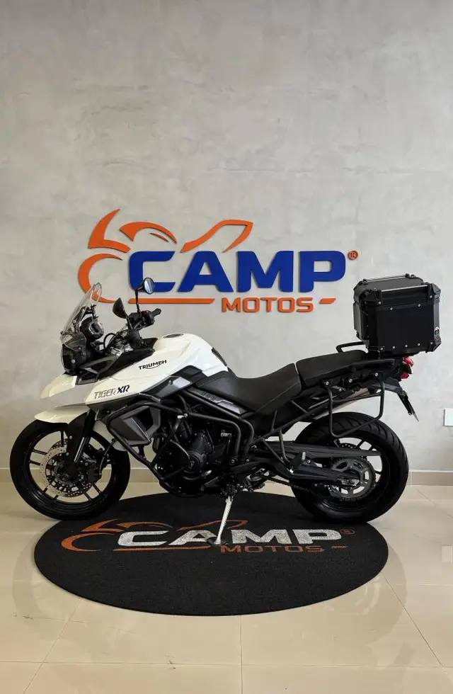 Moto Triumph Tiger 800 2016 800  XR