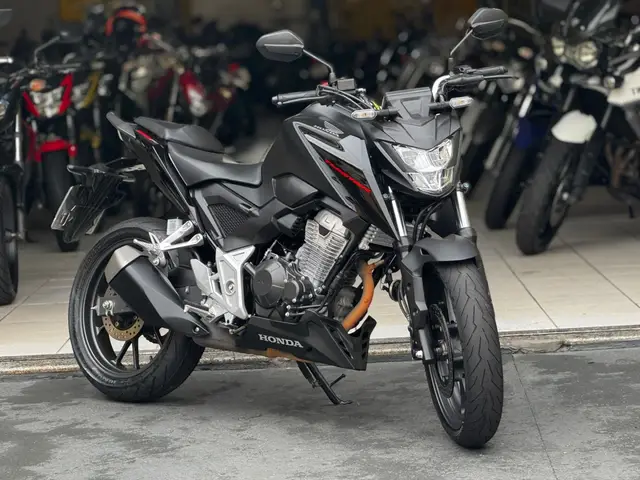 Moto Honda CB 300F Twister 2024 (CBS)