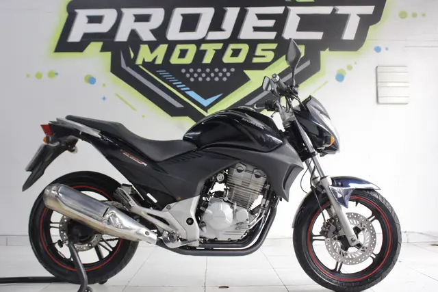 Moto Honda CB 300R 2012 Edição Especial