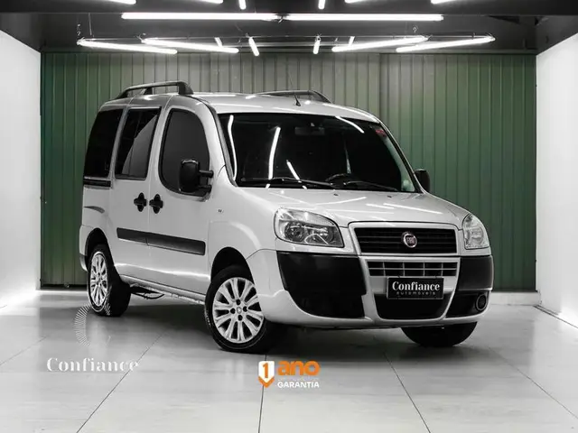 Carro Fiat Doblò 2020 Essence 1.8 16V (Flex)