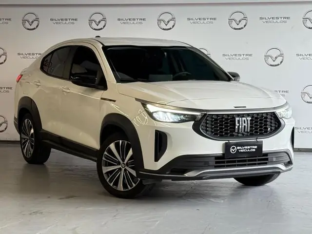 Carro Fiat Fastback 2024 Audace