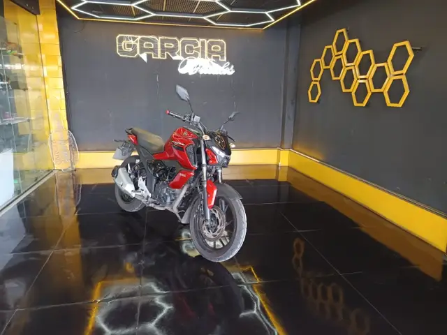 Moto Yamaha Fazer FZ15 2024 ABS