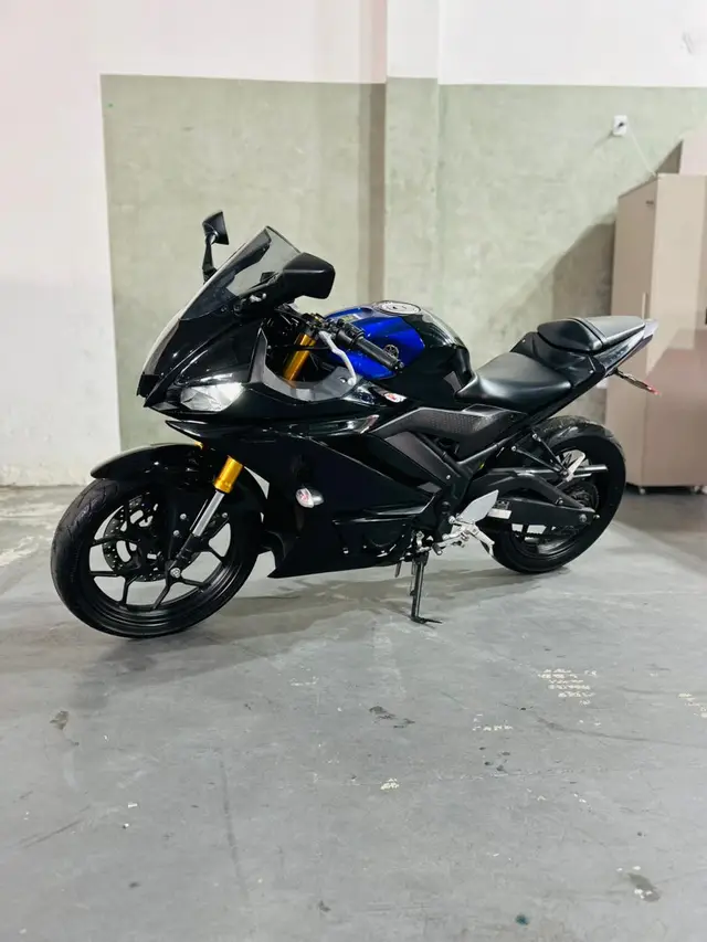 Moto Yamaha YZF R3 2024 ABS