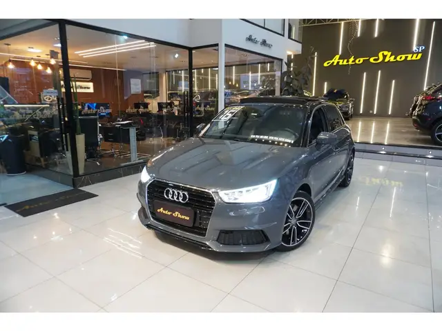 Carro Audi A1 2016 1.8 TFSI Sportback Ambition S Tronic
