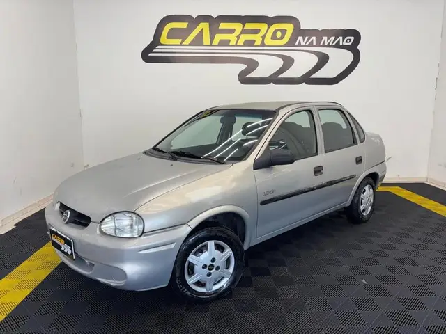 Carro Chevrolet Classic 2005 Corsa Sedan  Life 1.0 VHC