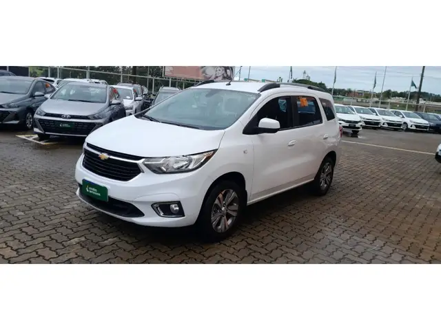 Carro Chevrolet Spin 2023 Premier 1.8 (Aut.)
