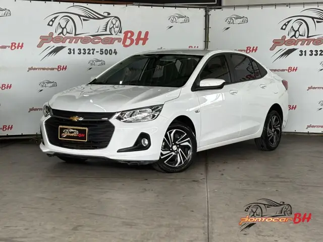 Carro Chevrolet Onix Plus 2024 LT 1.0