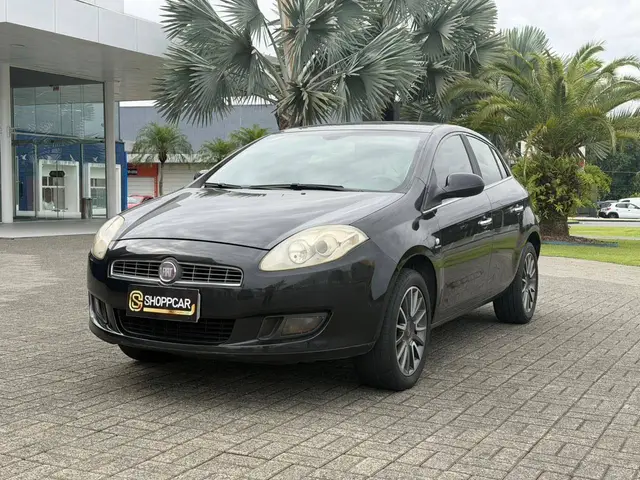 Carro Fiat Bravo 2013 Absolute 1.8 16V Dualogic (Flex)